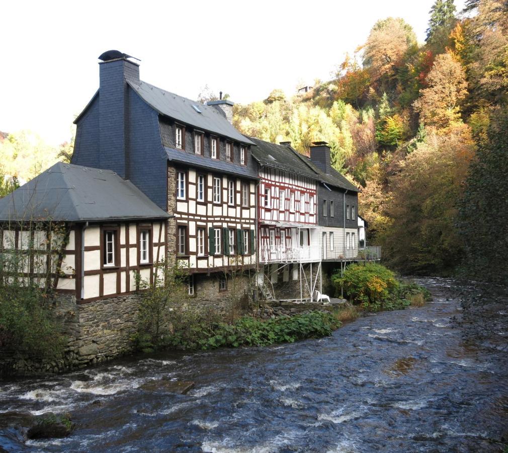 Historisches Haus Im Herzen Von Моншау Экстерьер фото